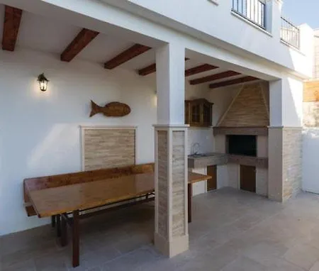 아파트 Jurkovic 3 *