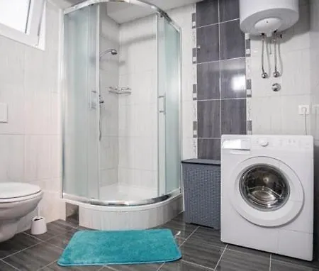 Jurkovic 3 * 코마르나