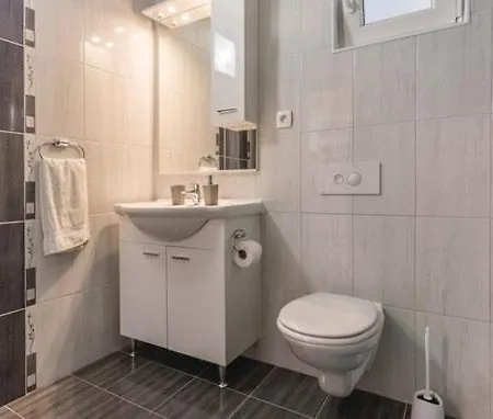 Jurkovic 3 아파트 *